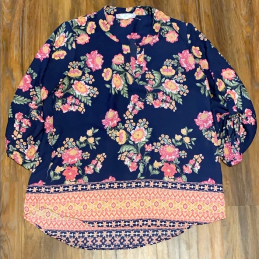 Women’s Medium top